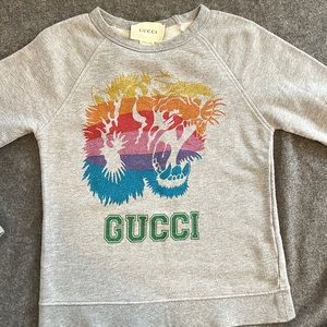 Gucci Girls Rainbow Lion Sweatshirt.